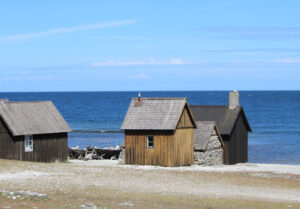 gotland schweden strand ostsee fischerdorf siedlung